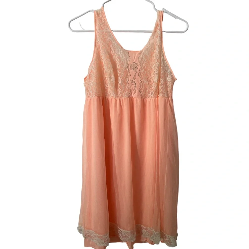 Vintage Pink Nightgown With Sheer Lace Panels and Floral Embroidery - Picture 8 of 8